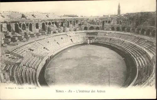 Nimes interieur des Arenes / Nimes /Arrond. de Nimes