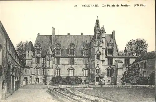 Beauvais Palais de Justice / Beauvais /Arrond. de Beauvais