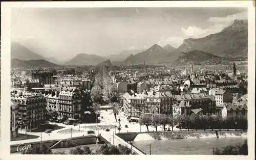 Grenoble Vue generale / Grenoble /Arrond. de Grenoble