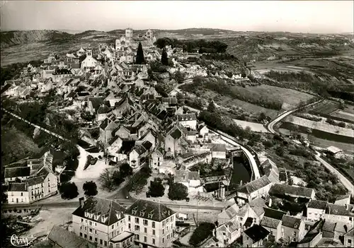 Vezelay Luftbild / Vezelay /Arrond. d Avallon