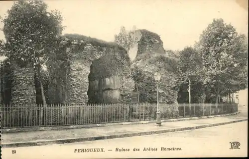 Perigueux Perigueux Ruines Arenes Romaines * / Perigueux /Arrond. de Perigueux