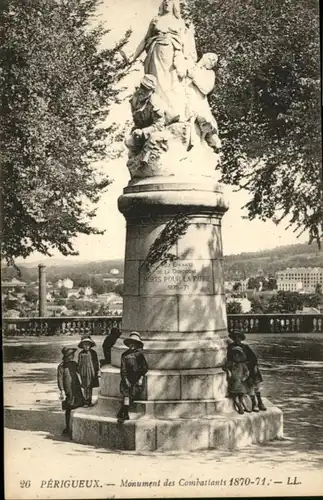 Perigueux Perigueux Monument Combattants * / Perigueux /Arrond. de Perigueux