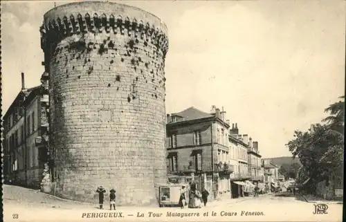 Perigueux Perigueux Tour Malaguerre Cours Feneton * / Perigueux /Arrond. de Perigueux