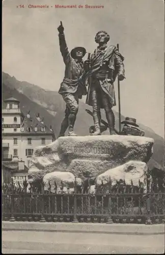 Chamonix Chamonix-Mont-Blanc Monument Saussure * / Chamonix-Mont-Blanc /Arrond. de Bonneville