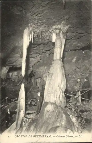 Saint-Pe-de-Bigorre Saint-Pe-de-Bigorre Hoehle Grotte Betharram * / Saint-Pe-de-Bigorre /Arrond. d Argeles-Gazost