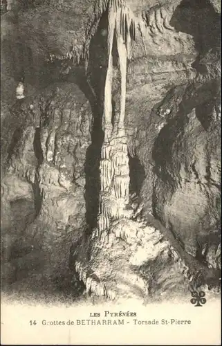 Saint-Pe-de-Bigorre Saint-Pe-de-Bigorre Hoehle Grotte Betharram * / Saint-Pe-de-Bigorre /Arrond. d Argeles-Gazost