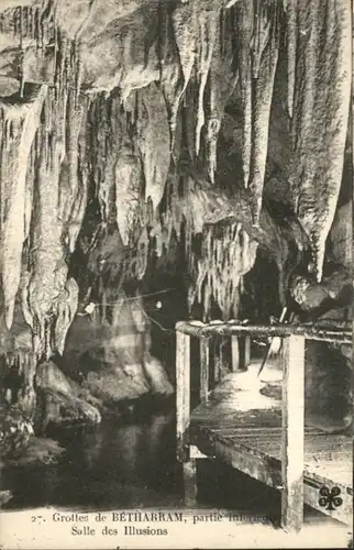 Saint-Pe-de-Bigorre Saint-Pe-de-Bigorre Hoehle Grotte Betharram * / Saint-Pe-de-Bigorre /Arrond. d Argeles-Gazost