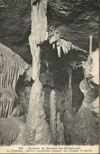 Baume-les-Messieurs Baume-les-Messieurs Hoehle Grotte Diapason * / Baume-les-Messieurs /Arrond. de Lons-le-Saunier