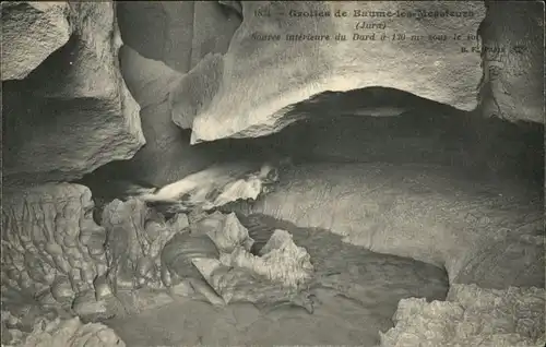 Baume-les-Messieurs Baume-les-Messieurs Hoehle Grotte  * / Baume-les-Messieurs /Arrond. de Lons-le-Saunier