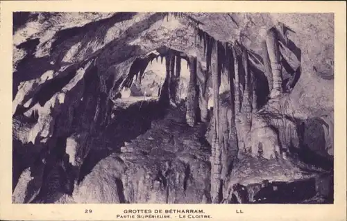 Saint-Pe-de-Bigorre Saint-Pe-de-Bigorre Hoehle Grotte Betharram * / Saint-Pe-de-Bigorre /Arrond. d Argeles-Gazost