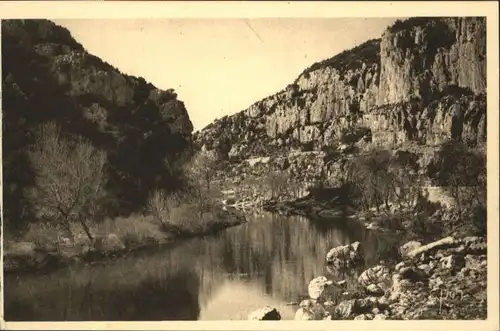 Gorges l Herault Gorges l'Herault  * / Saint-Guilhem-le-Desert /Arrond. de Montpellier