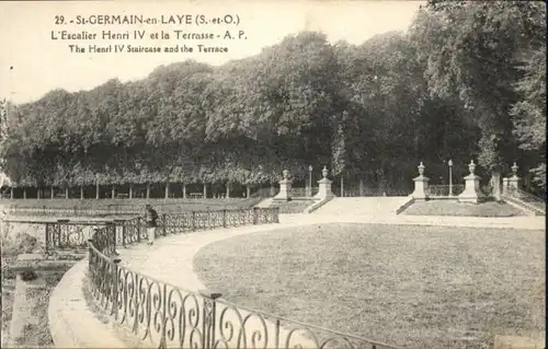 Saint-Germain-en-Laye Saint-Germain-en-Laye Escalier Henri IV Terrasse * / Saint-Germain-en-Laye /Arrond. de Saint-Germain-en-Laye