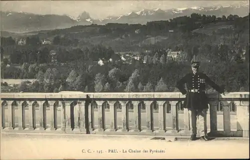 Pau Pau Chaine Pyrenees Soldat * / Pau /Arrond. de Pau