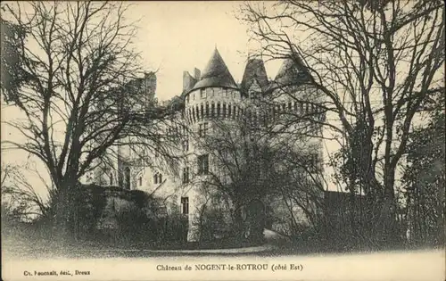 Nogent-le-Rotrou Nogent-le-Rotrou Chateau * / Nogent-le-Rotrou /Arrond. de Nogent-le-Rotrou