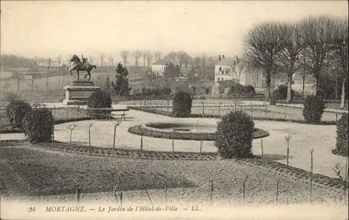 Mortagne Mortagne Jardin Hotel de Ville * / Mortagne /Arrond. de Saint-Die