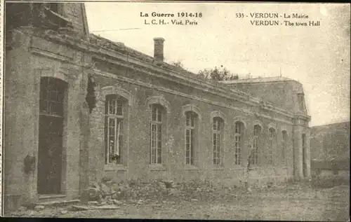 Verdun Meuse Verdun Mairie Town Hall Guerre Zerstoerung * / Verdun /Arrond. de Verdun