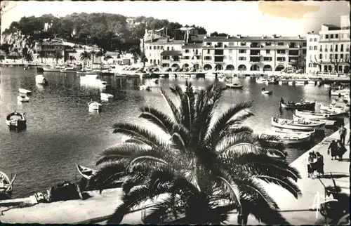 Sanary-sur-Mer Sanary-sur-Mer Schiff x / Sanary-sur-Mer /Arrond. de Toulon