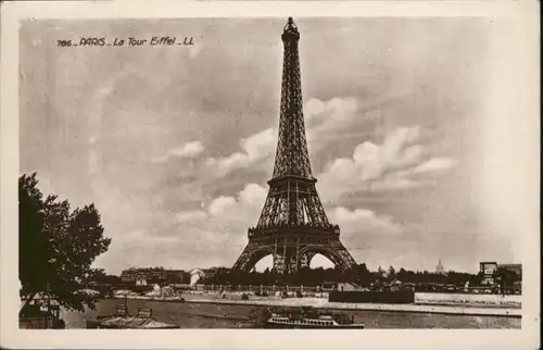 Paris Paris Eiffelturm x / Paris /Arrond. de Paris