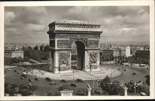 Paris Paris L'Arc de Triomphe de l'Etoile x / Paris /Arrond. de Paris