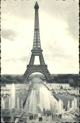 Paris Paris La Tour Eiffel * / Paris /Arrond. de Paris