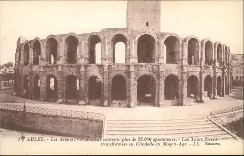 Arles Bouches-du-Rhone Arles Bouches-du-Rhone Les Arenes * / Arles /Arrond. d Arles