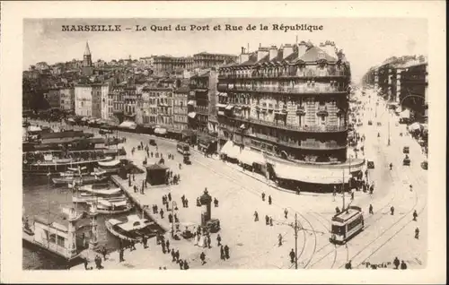 Marseille Marseille  Le Quai du Port Rue de la Republique * / Marseille /Arrond. de Marseille