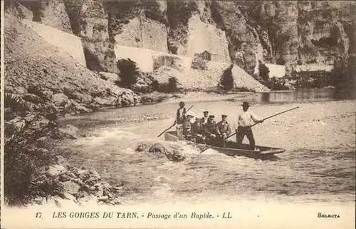 Gorges du Tarn Passage un Rapide Boot Kat. Le Rozier