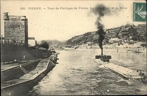 Vienne Isere Tour Philippe de Valois Quai Pajot Kat. Vienne