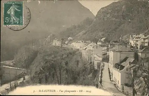 Luz-Saint-Sauveur Hautes Pyrenees Vue plongeante / Luz-Saint-Sauveur /Arrond. d Argeles-Gazost