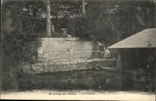 Saint-Loup-de-Naud Fontaine Kat. Saint-Loup-de-Naud