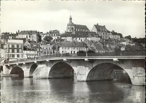 kk12592 Joigny Yonne Le Pont Eglise Kategorie. Joigny Alte Ansichtskarten
