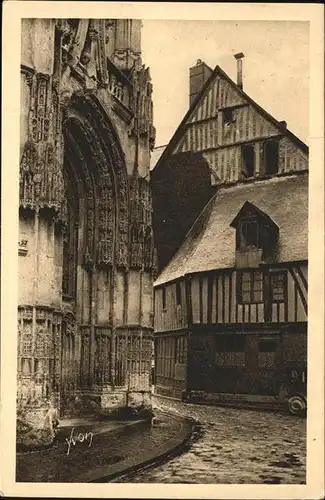 Caudebec en Caux Porte Renaissance de l eglise Notre Dame et vieilles maisons normandes Kat. Caudebec en Caux