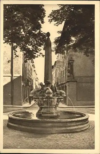 Aix en Provence Fontaine des Quatre Dauphins Kat. Aix en Provence