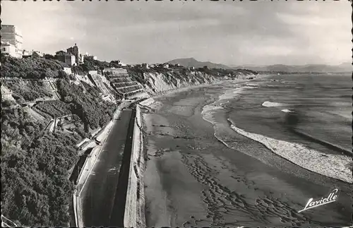 Biarritz Pyrenees Atlantiques La Cote des Basques plage