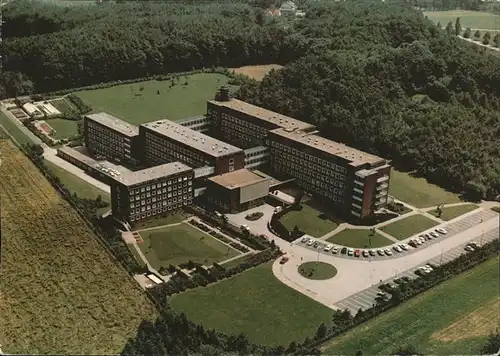 Georgsmarienhuette Fliegeraufnahme Franziskus Hospital Autos Kat. Georgsmarienhuette