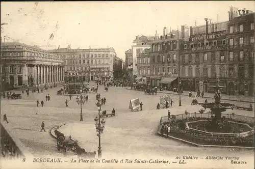 Bordeaux la Place de la Comedie Rue Sainte-Catherine x