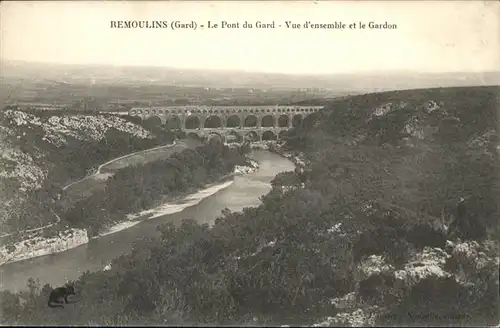 Remoulins le Pont du Gard *