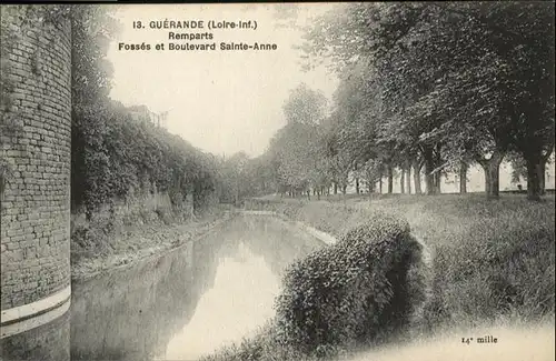 Guerande Remparts Fosses Boulevard Sainte-Anne *