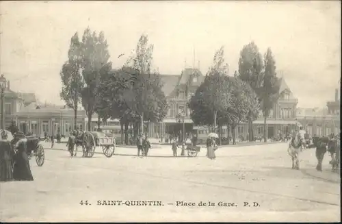 Saint-Quentin Place Gare x