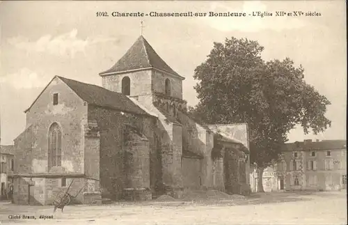 Chasseneuil-sur-Bonnieure Charente Eglise *
