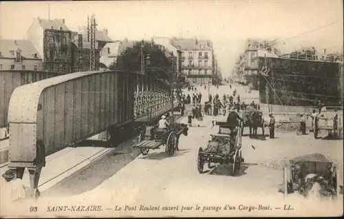 Saint-Nazaire Pont Poulant Passage Cargo-Boat *