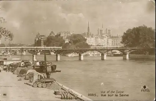 Paris Seine Bruecke Boot x