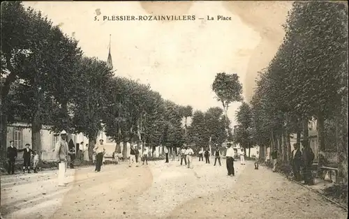 Le Plessier-Rozainvillers Place *