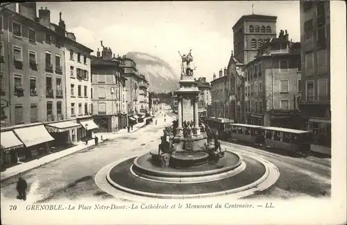 Grenoble Place Notre-Dame
Cathedrale et Monument du Centenaire / Grenoble /Arrond. de Grenoble
