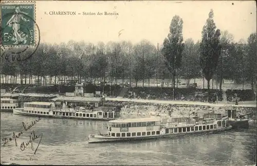 Charenton-le-Pont Station des Bateaux / Charenton-le-Pont /Arrond. de Creteil