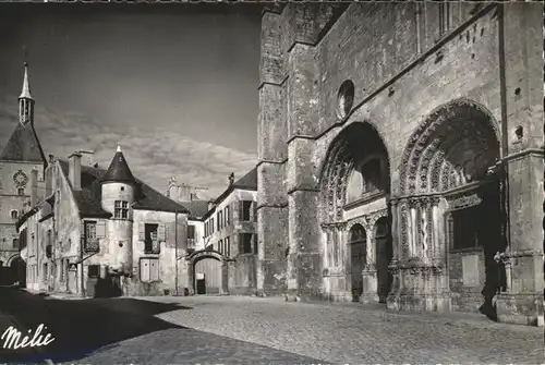 Avallon Tour de l'Horloge Eglise St Lazare / Avallon /Arrond. d Avallon