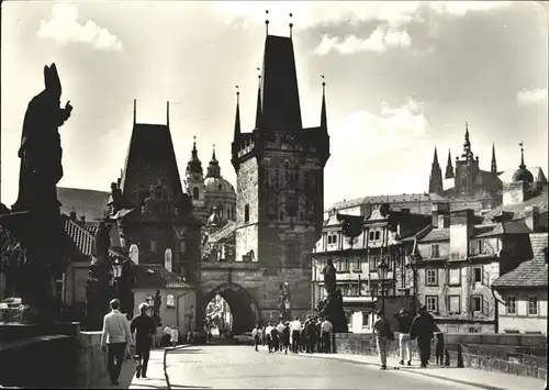 Prag Prahy Prague Prager Burg Karlsbruecke / Praha /