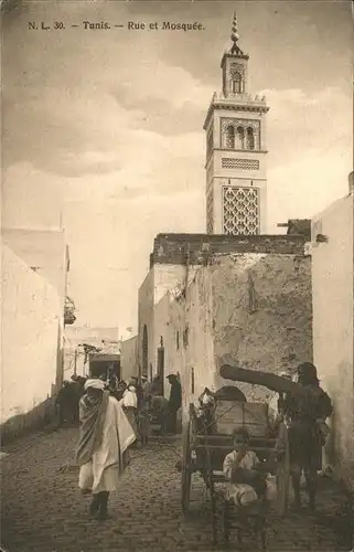 Tunis Rue et Mosquee / Tunis /