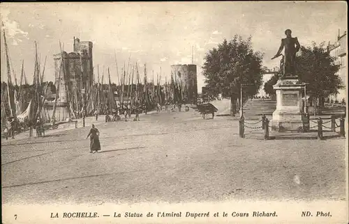 La Rochelle Charente-Maritime Statue de l Amiral Duperre Cours Richard / La Rochelle /Arrond. de La Rochelle