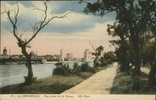 La Rochelle Charente-Maritime vue prise de la Digue / La Rochelle /Arrond. de La Rochelle